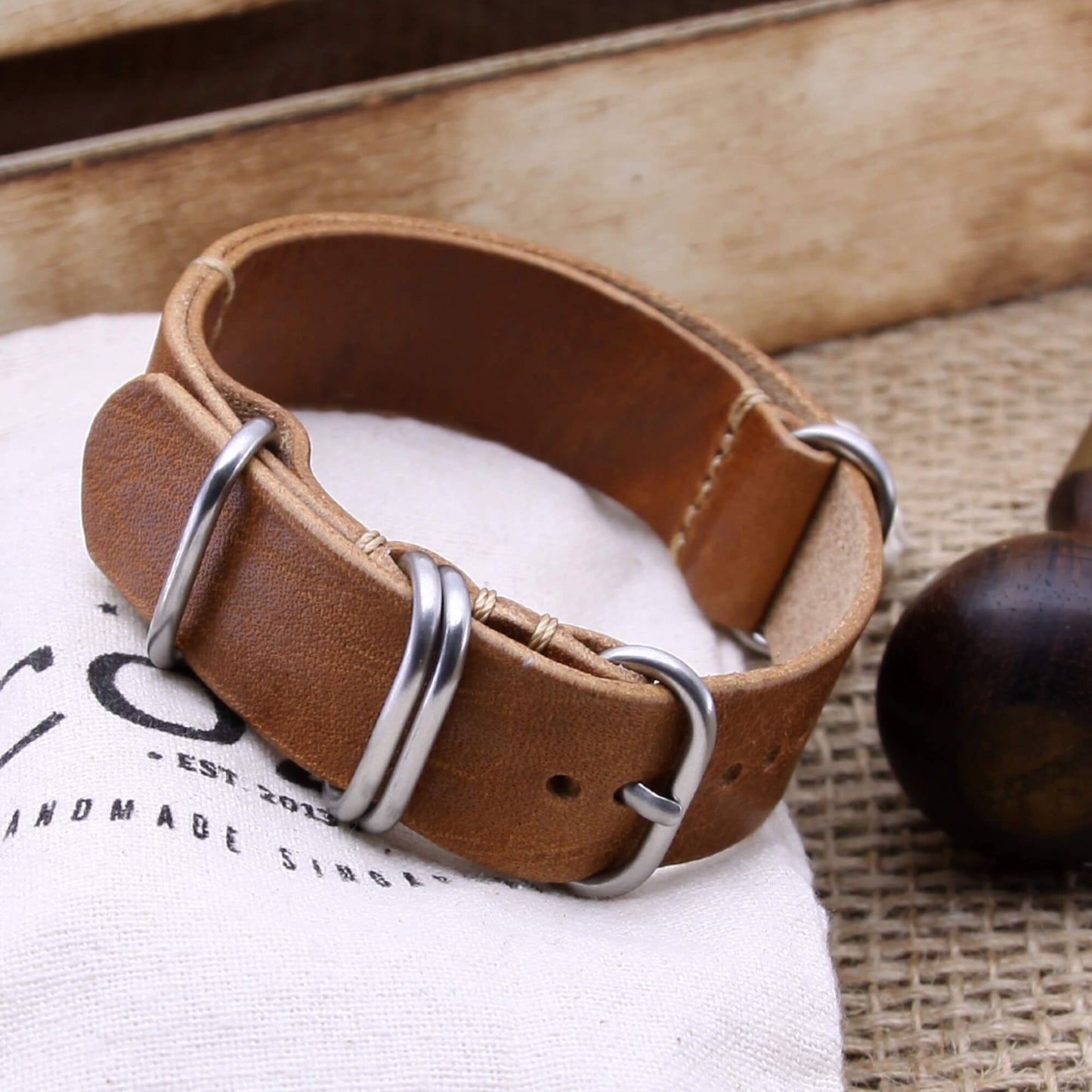 NAT2 Leather Watch Strap, 5-Ring Vintage 401 | Full Grain Italian Veg Tanned | Cozy Handmade