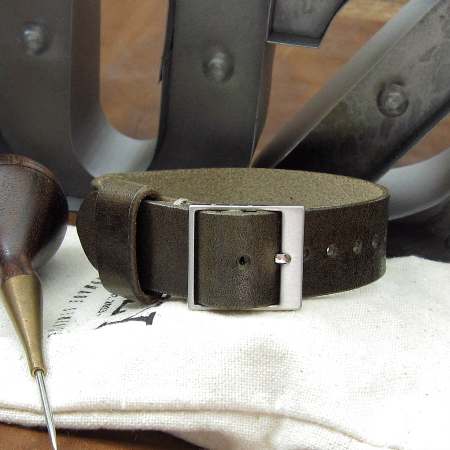 Leather Watch Strap, Classic RAF II Vintage 408 | Ladder Buckle | Full Grain Italian Vegetable-Tanned Leather | Cozy Handmade
