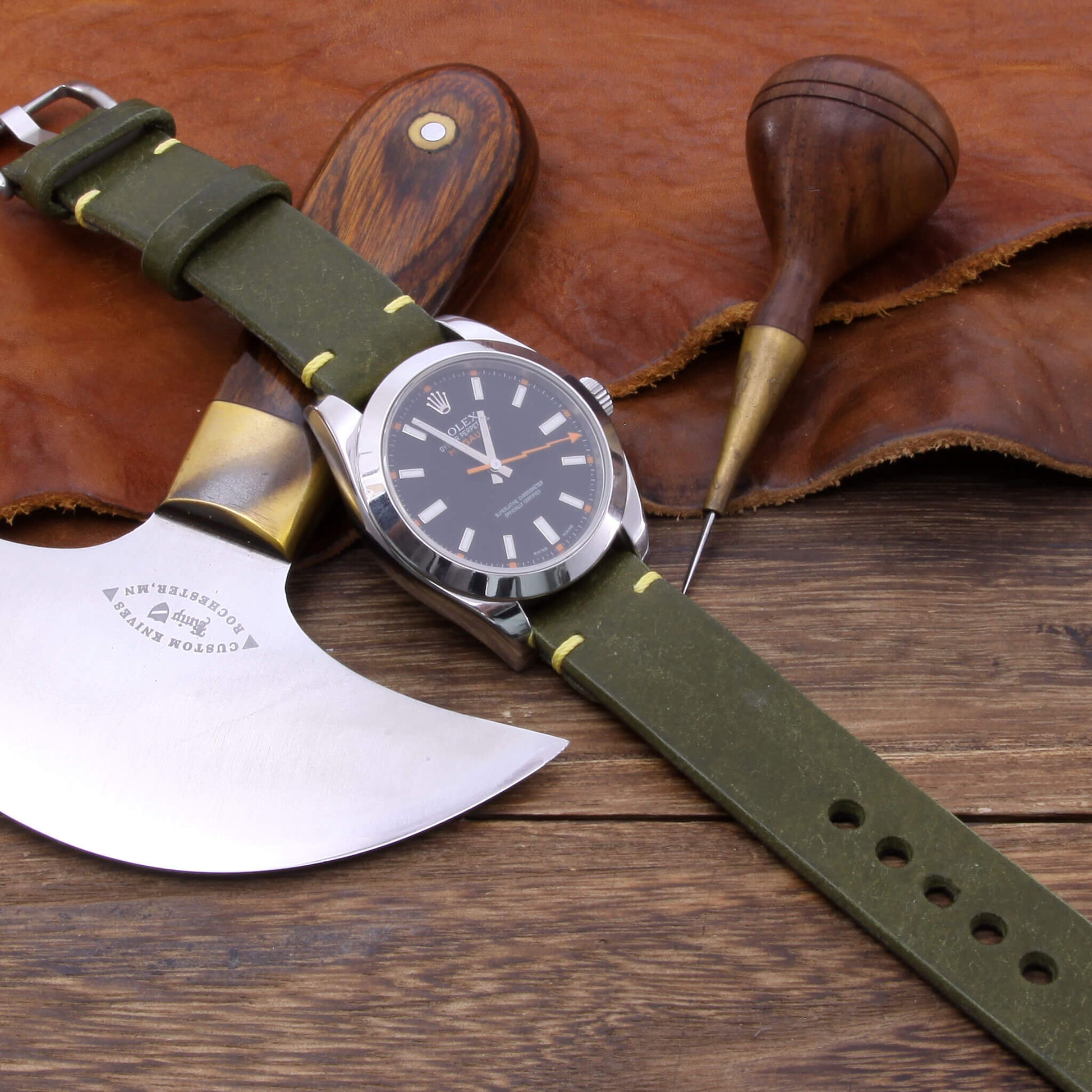 Handcrafted 2-Piece Apple Watch Strap in Pueblo Oliva Leather