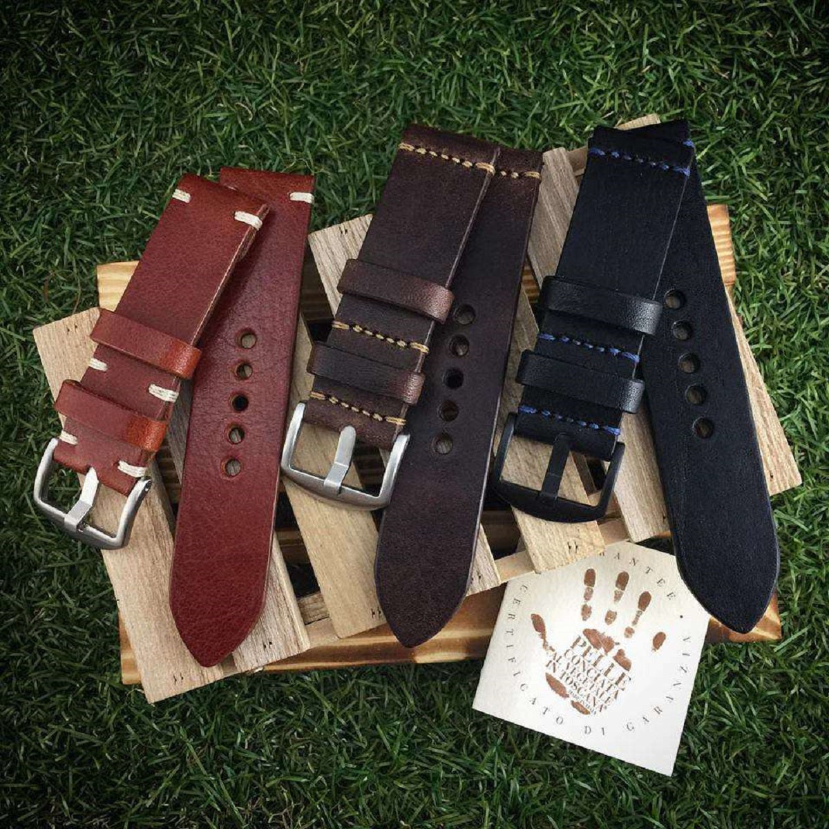 Minimalist 2-piece leather watch straps, handcrafted by Cozy Handmade | Full Grain Italian Veg-Tanned