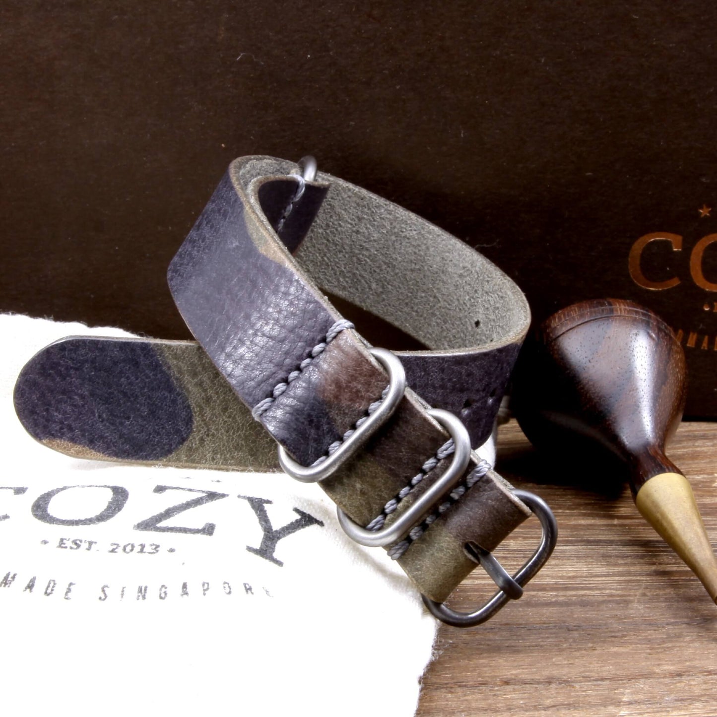 Leather Watch Strap, 4-Ring Camo Grigio | Full Grain Italian Veg Tanned Leather | Cozy Handmade