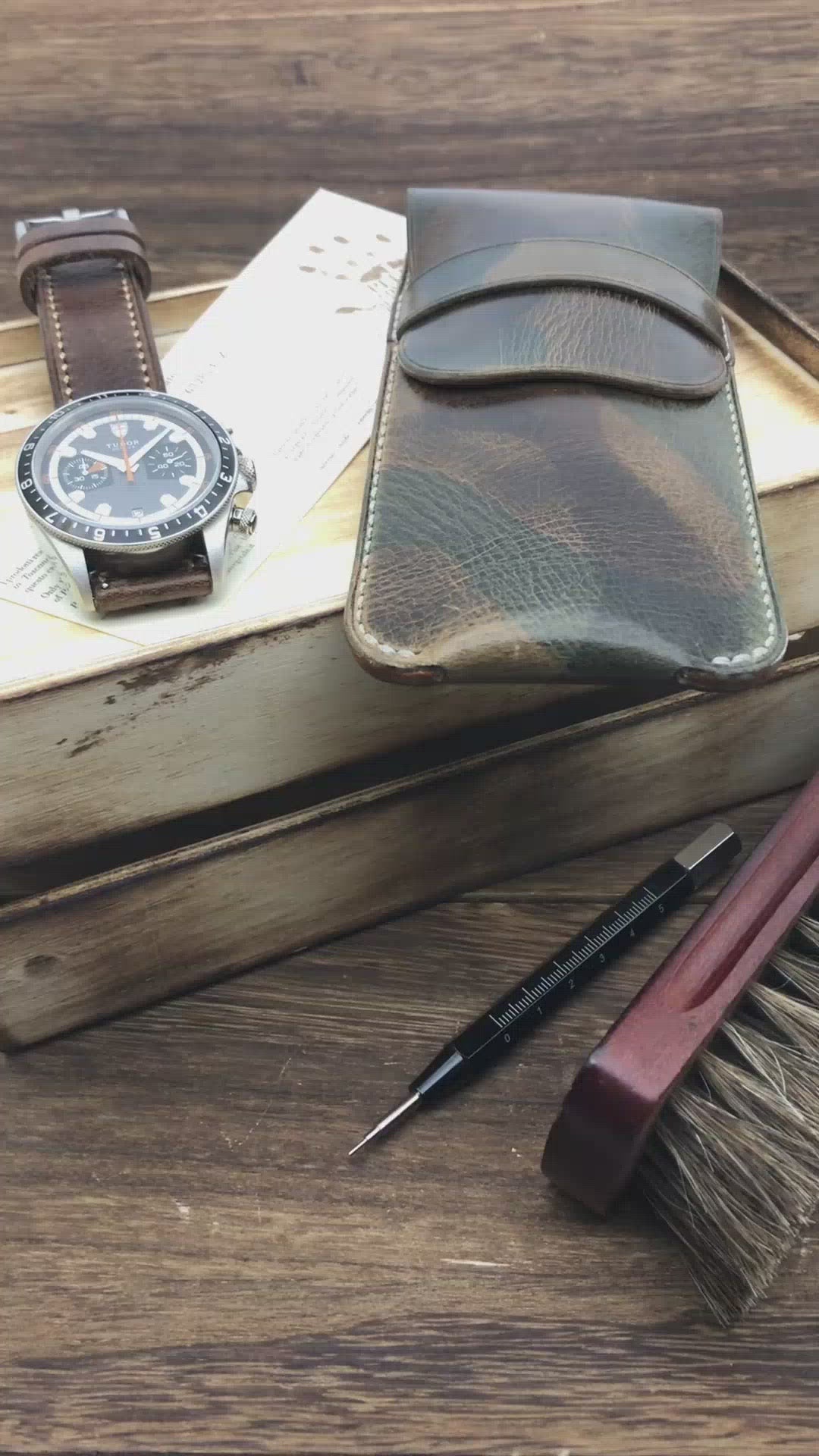 Leather Watch Pouch, Military 107 | Single Watch | Italian Veg Tanned | Cozy Handmade