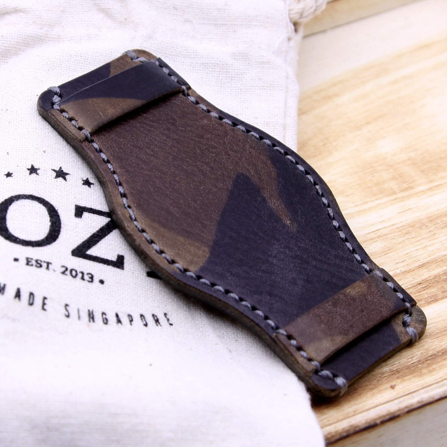 Leather Bund Pad, Style II Camo Grigio | Full Grain Italian Veg Tanned Leather | Cozy Handmade