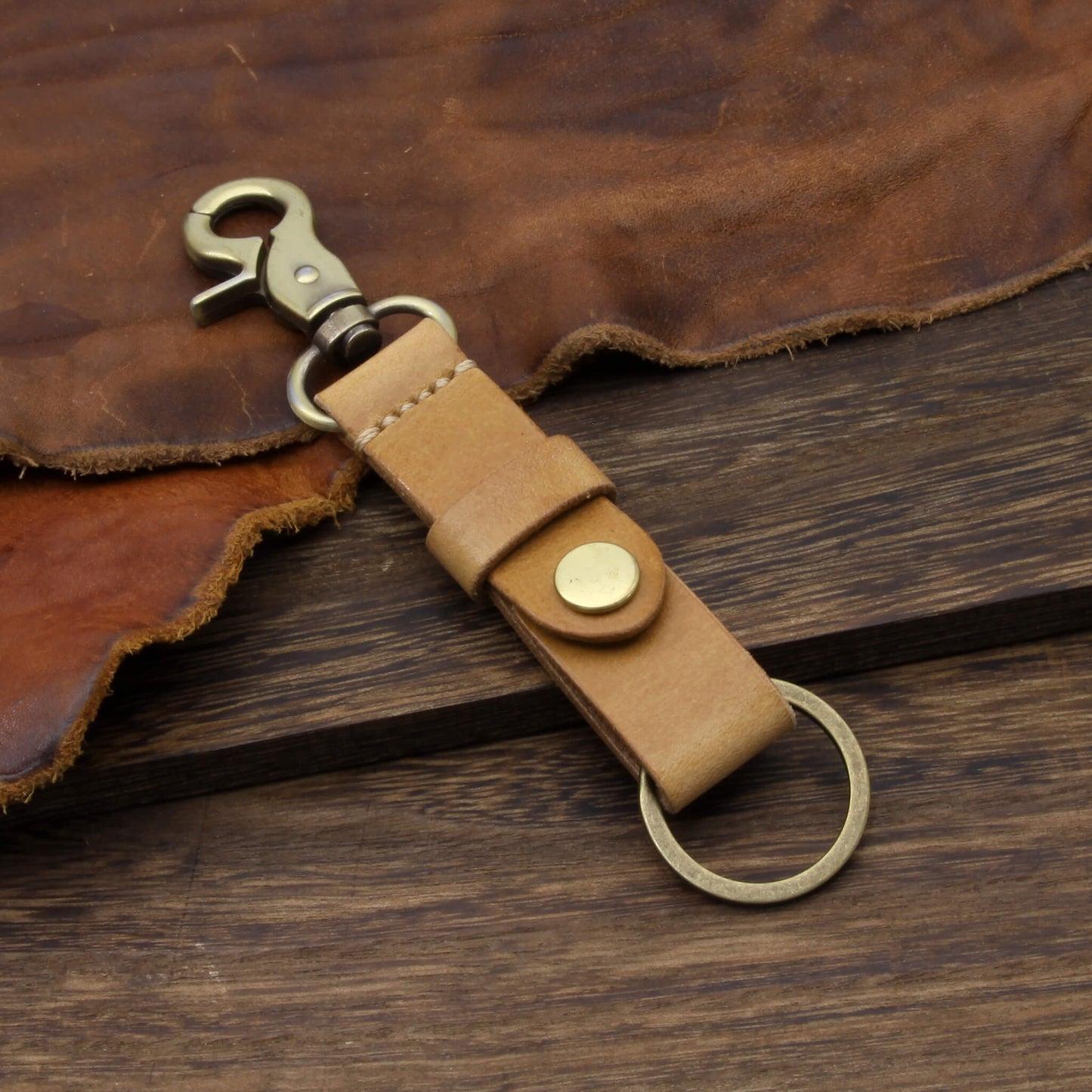 Leather Key Fob, Sequoia 101 | Full Grain Italian Veg Tanned Leather | Cozy Handmade