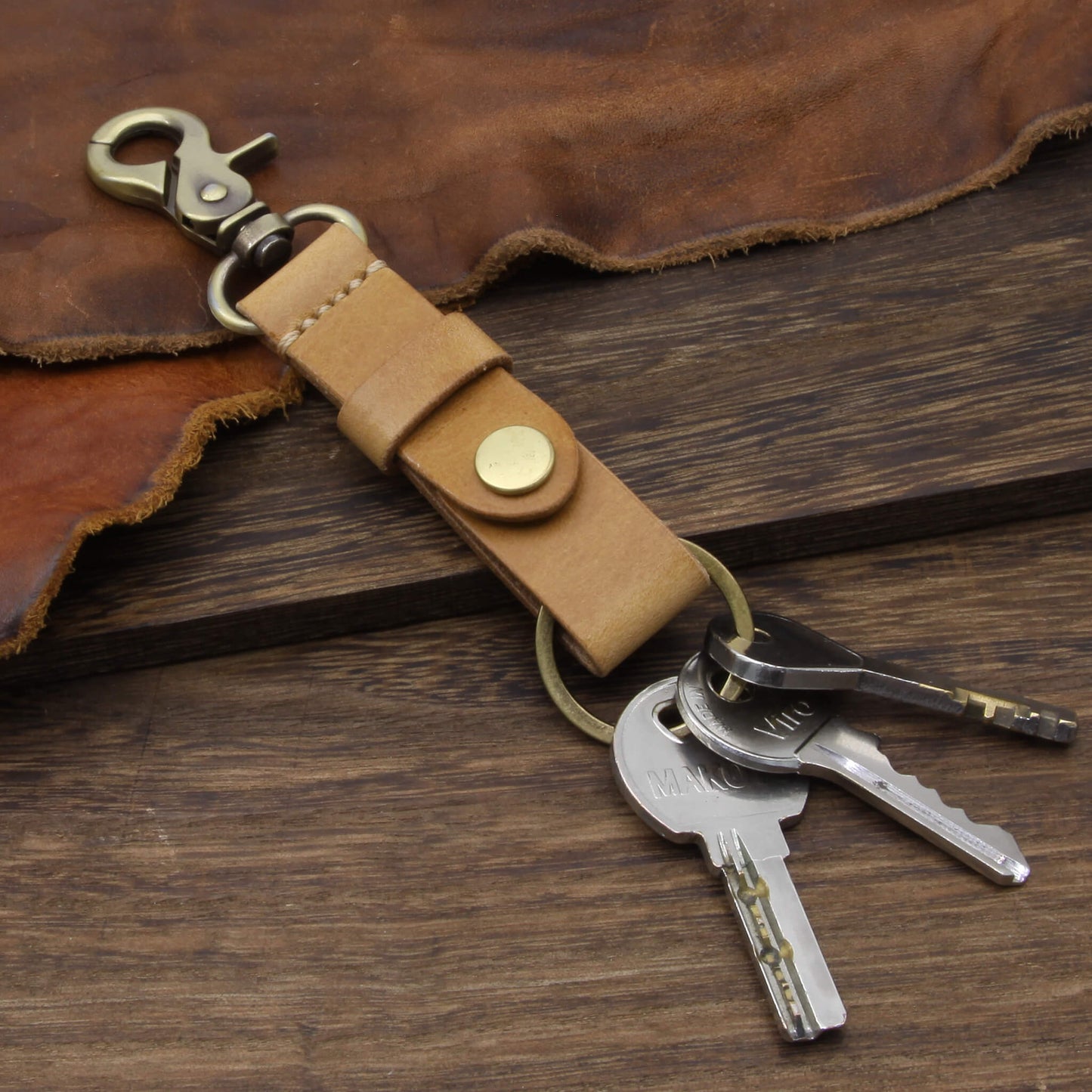 Leather Key Fob, Sequoia 101 | Full Grain Italian Veg Tanned Leather | Cozy Handmade