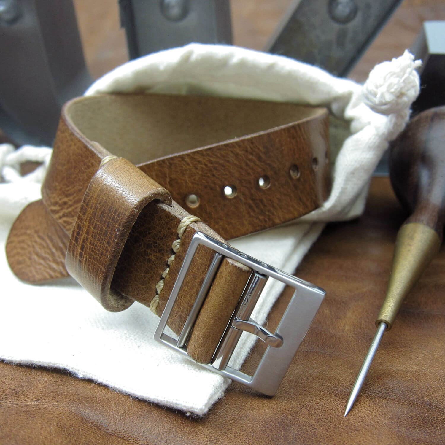Leather Watch Strap, Classic RAF II Military 102 | Ladder Buckle | Full Grain Italian Vegetable-Tanned Leather | Cozy Handmade