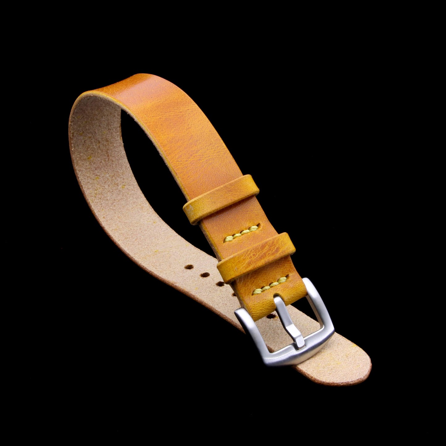 Single Pass Leather Watch Strap, 2-Keeper Military 104 | Full Grain Italian Vegetable-Tanned Leather | Cozy Handmade