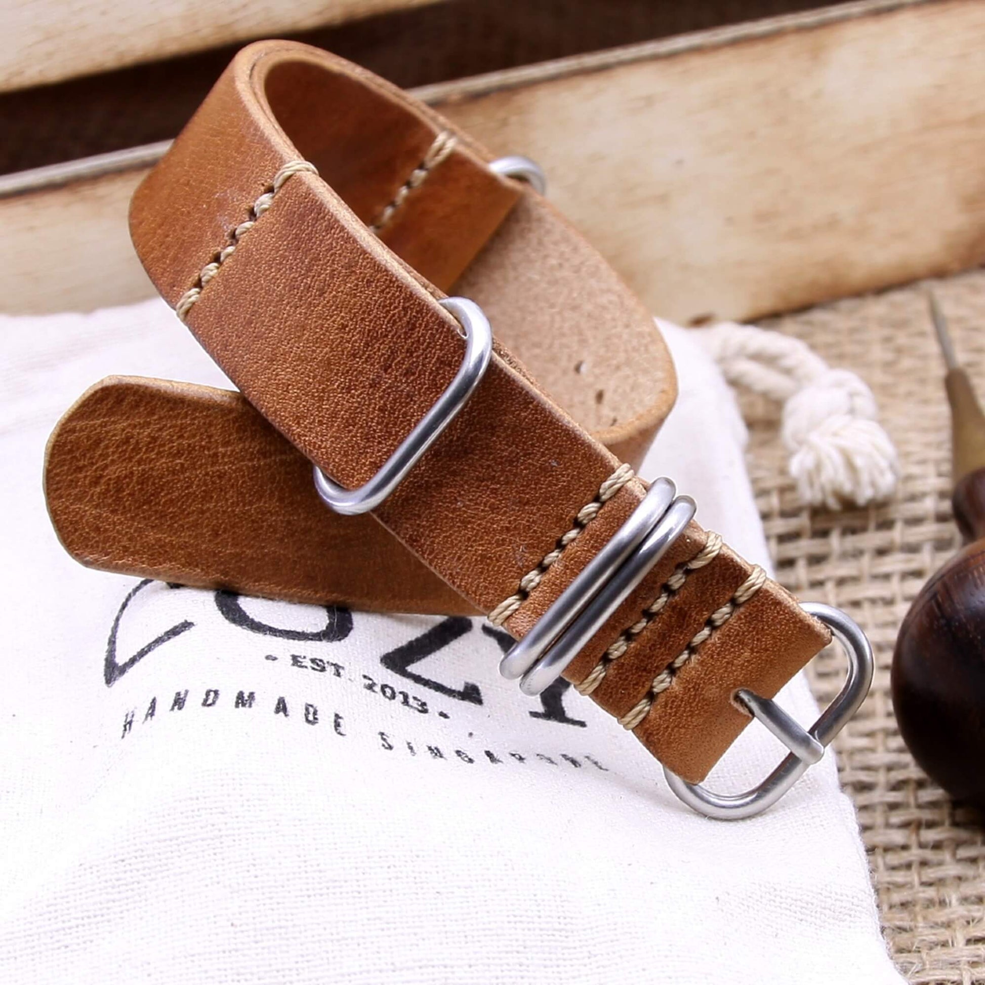 NAT2 Leather Watch Strap, 5-Ring Vintage 401 | Full Grain Italian Veg Tanned | Cozy Handmade