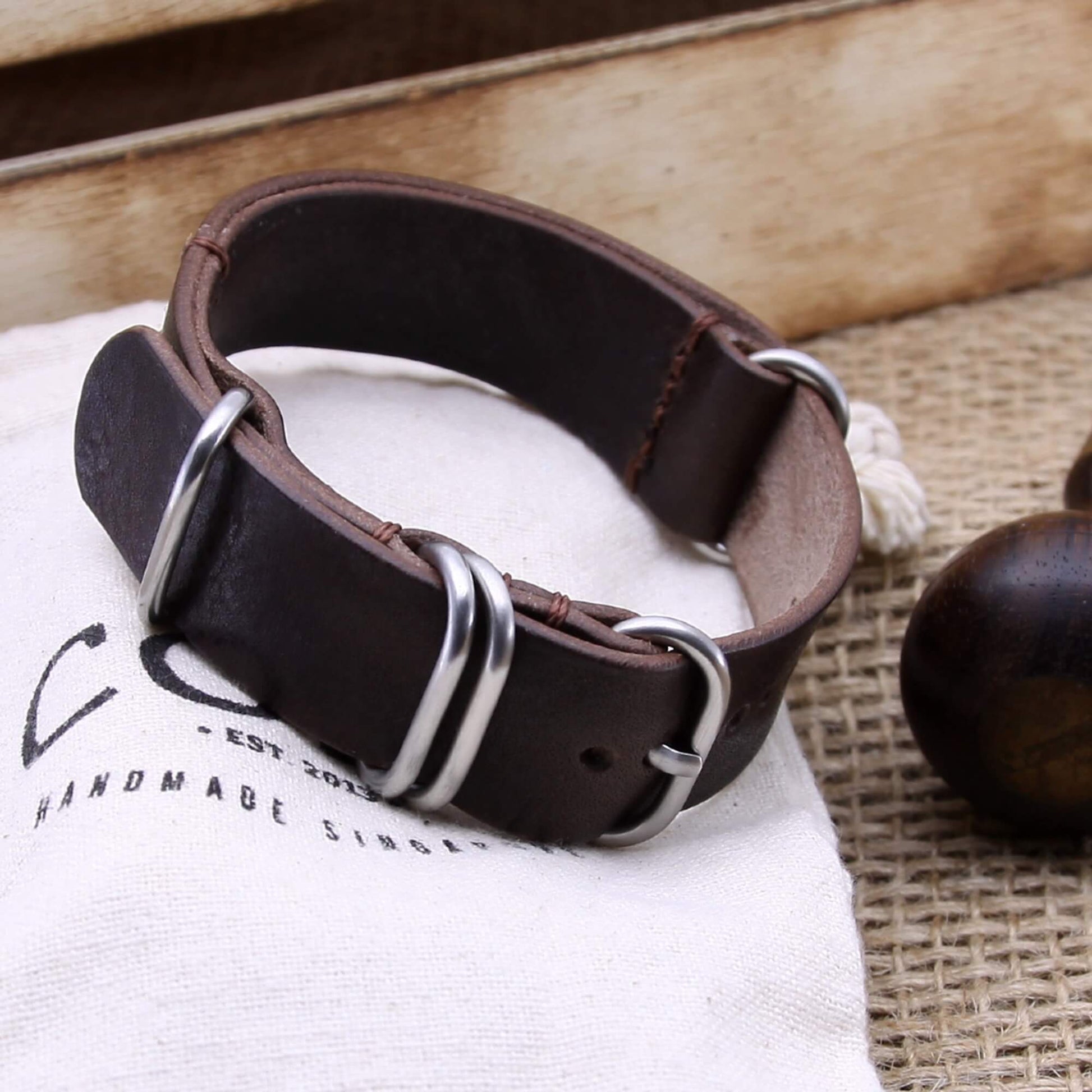 NAT2 Leather Watch Strap, 5-Ring Vintage 406 | Full Grain Italian Vegetable Tanned Leather | Cozy Handmade