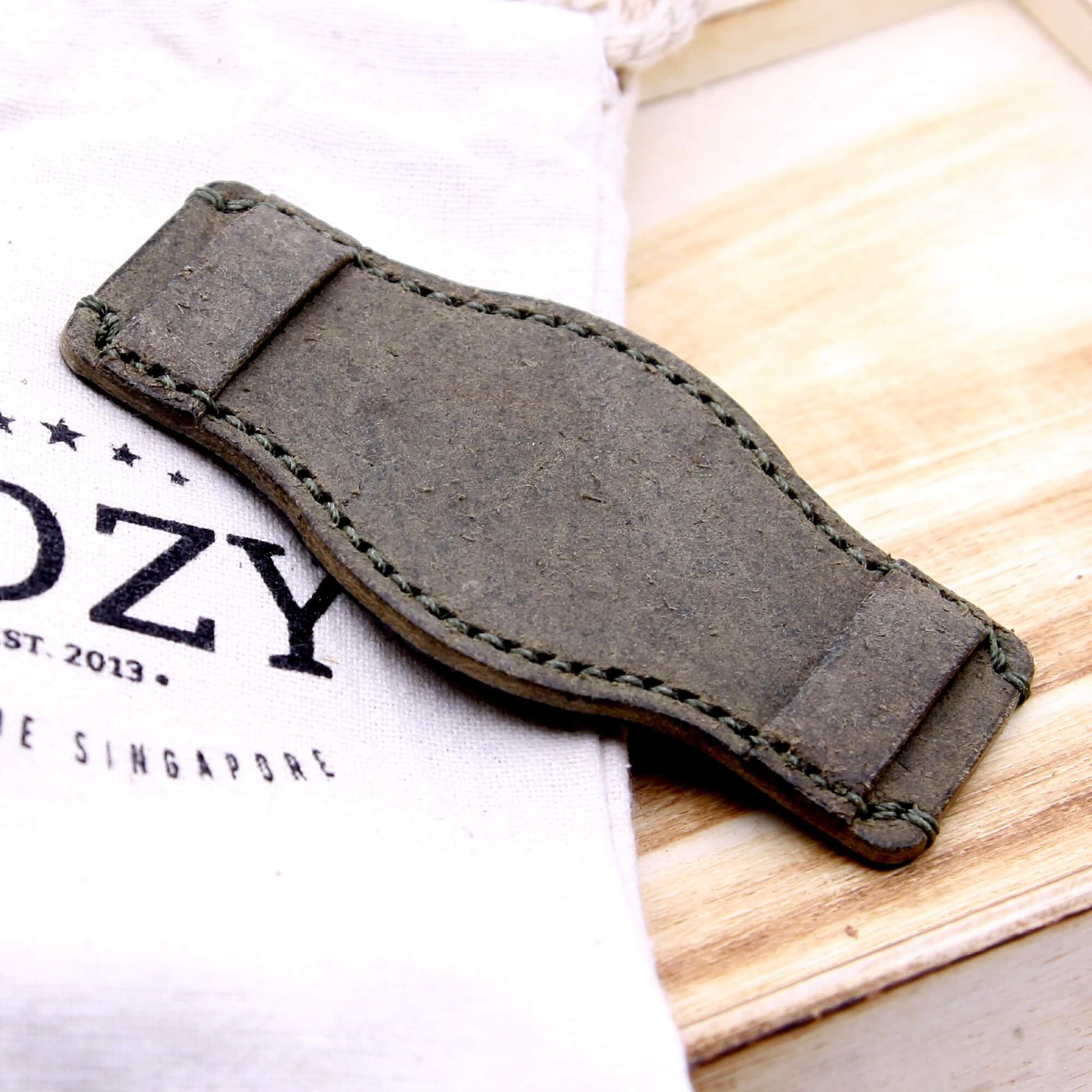 Leather Bund Pad, Style II Rustic Olive | Full Grain Italian Veg Tanned Leather | Cozy Handmade