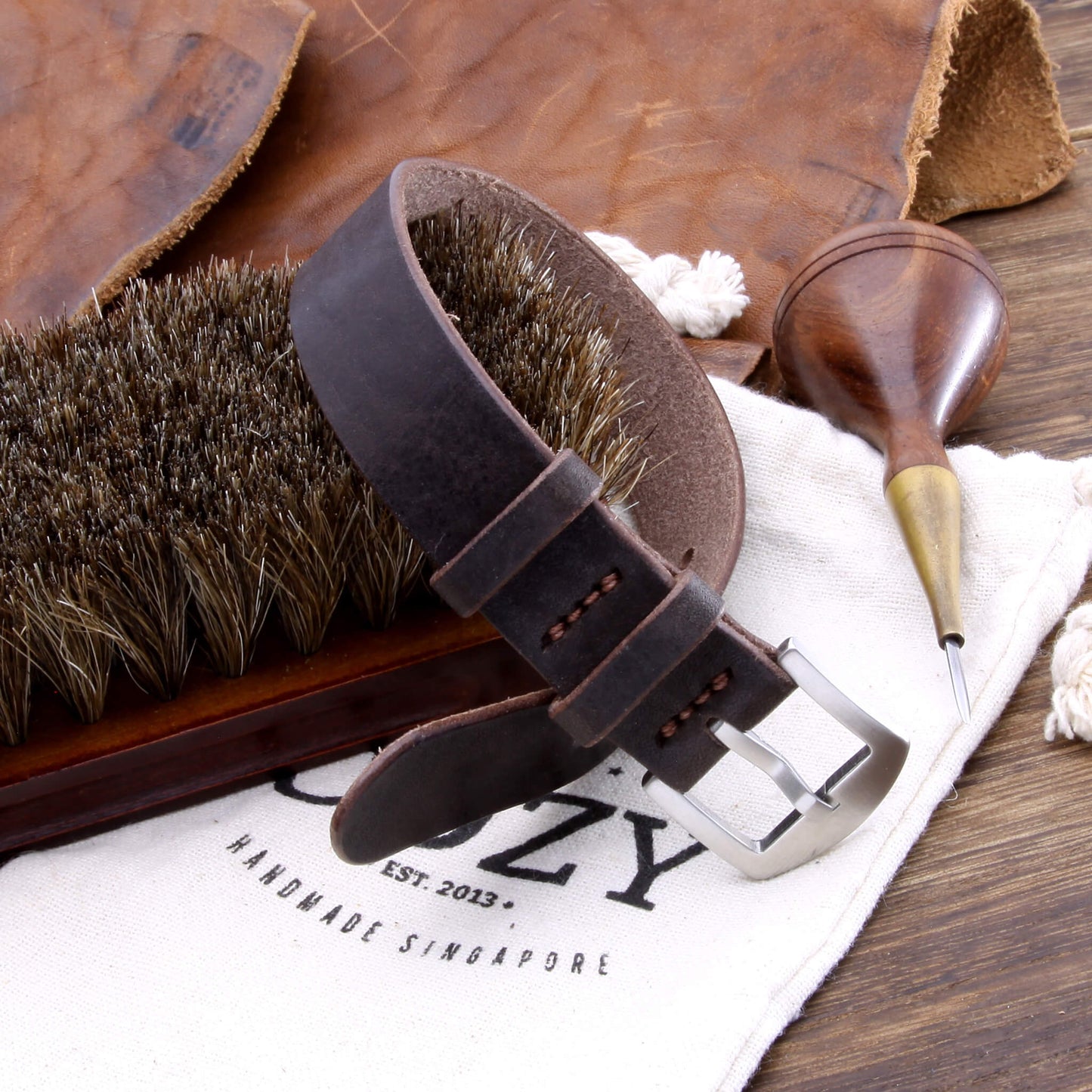 Single Pass Leather Watch Strap, 2-Keeper Style Vintage 406 | Full Grain Italian Vegetable-Tanned Leather | Cozy Handmade